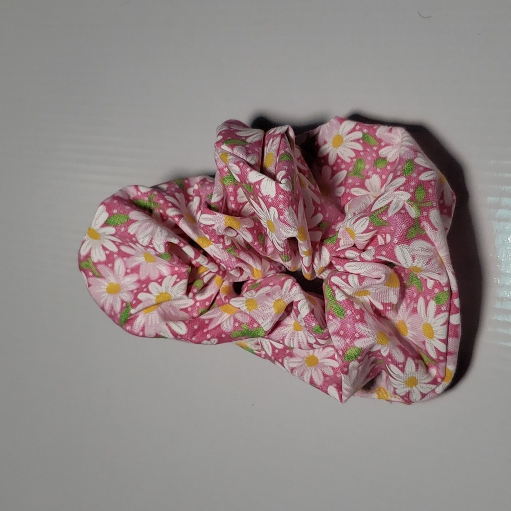 1/4 inch elastic at 8 length Pink Daisy